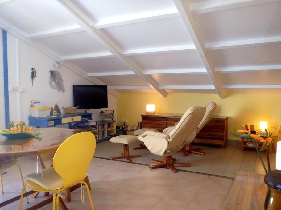 Charmant Et Spacieux Studio A 50M De La Plage Le Diamant Zewnętrze zdjęcie